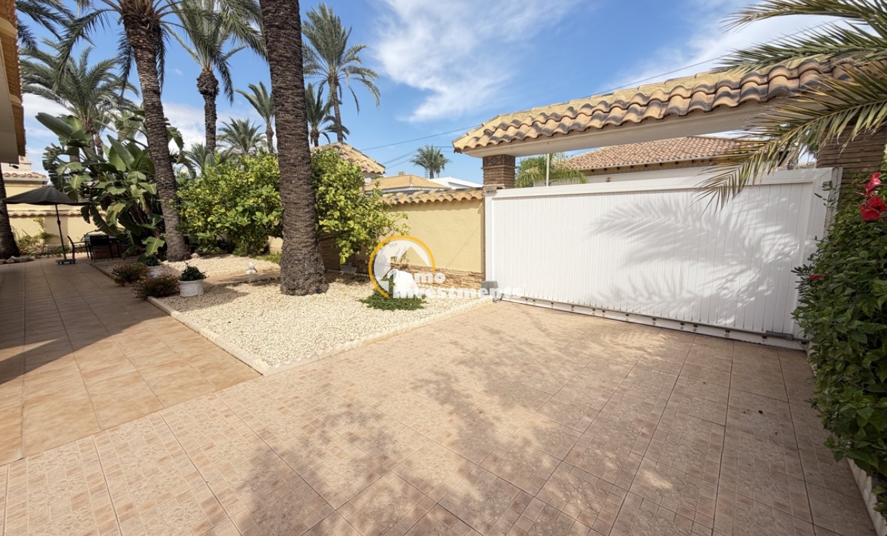 Till salu - Villa - Cabo Roig - Beachside