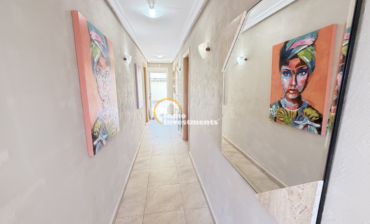 Till salu - Villa - Cabo Roig - Beachside