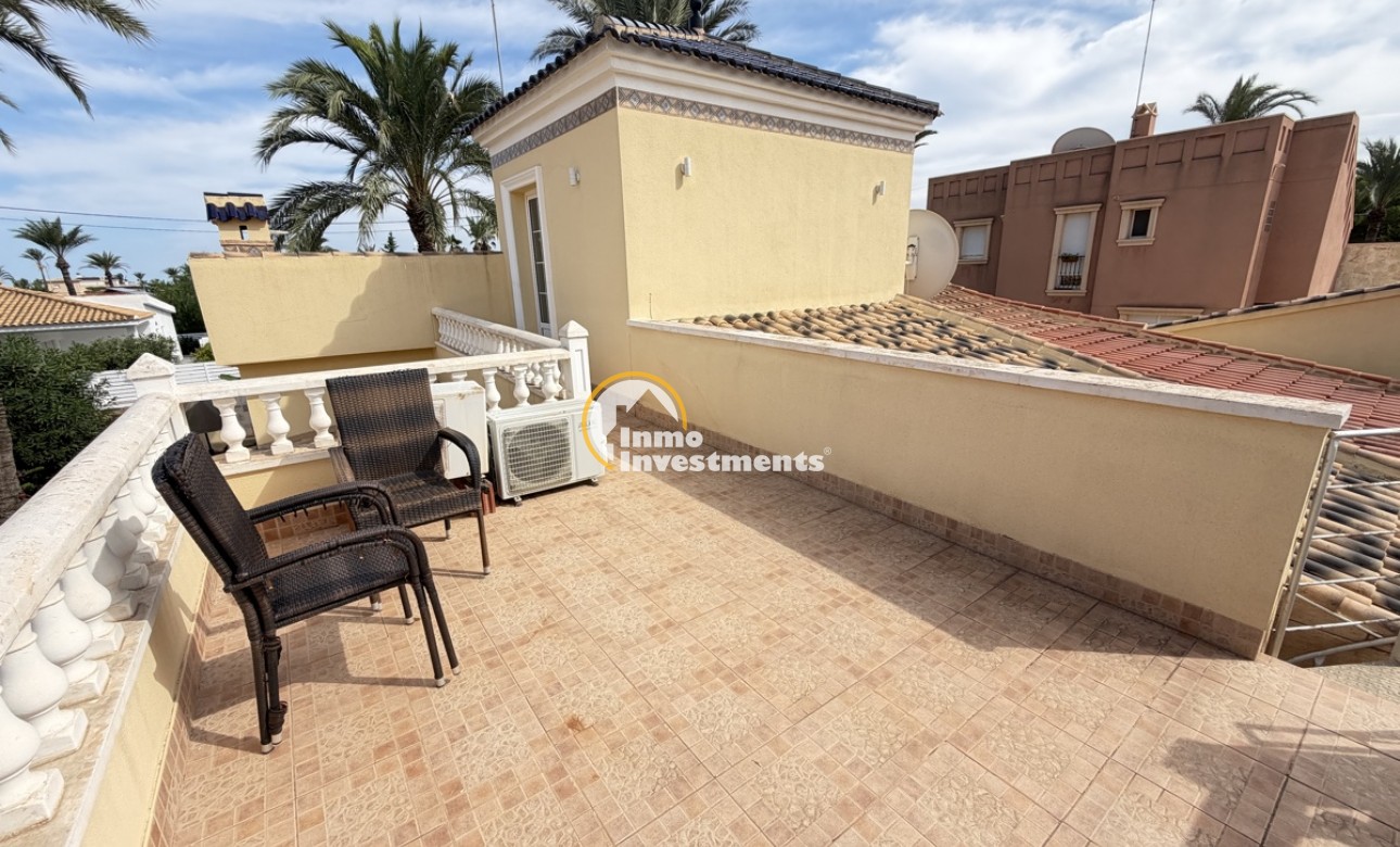 Till salu - Villa - Cabo Roig - Beachside