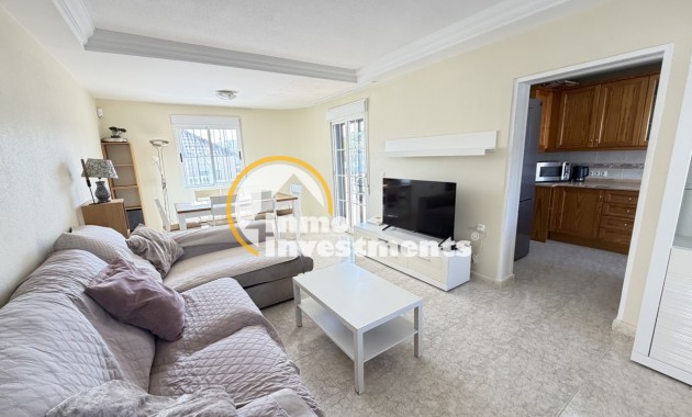 Reventa - Chalet independiente - Villamartin - Bosque de las Lomas 