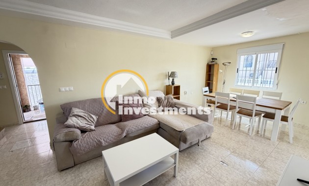 Reventa - Chalet independiente - Villamartin - Bosque de las Lomas 