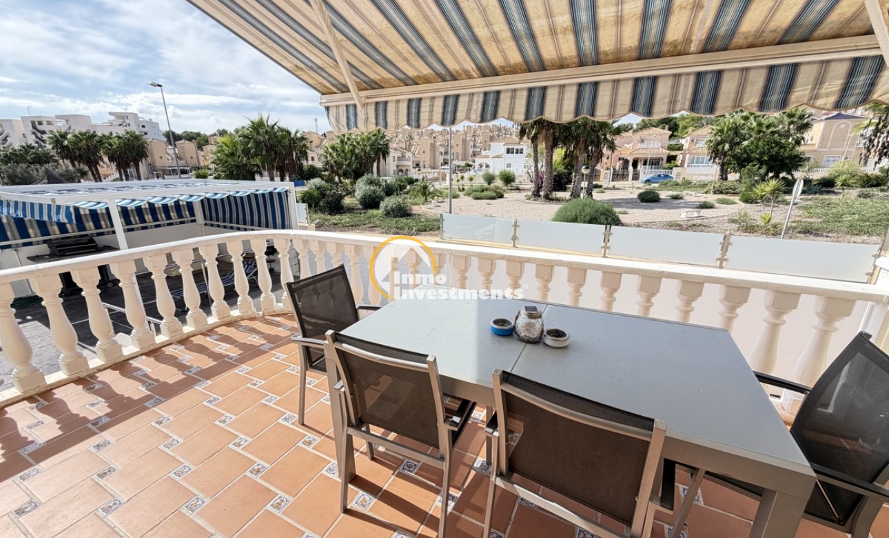 Reventa - Chalet independiente - Villamartin - Bosque de las Lomas 
