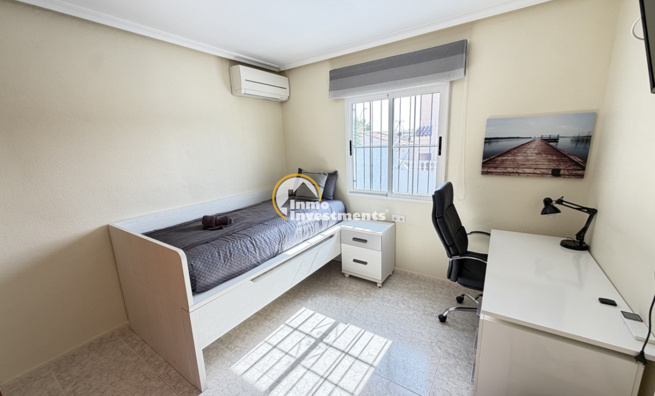 Reventa - Chalet independiente - Villamartin - Bosque de las Lomas 