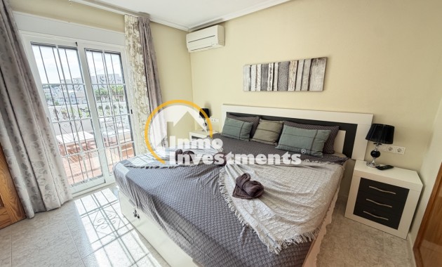 Reventa - Chalet independiente - Villamartin - Bosque de las Lomas 