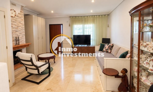 Reventa - Chalet adosado - Villamartin - Pau 8