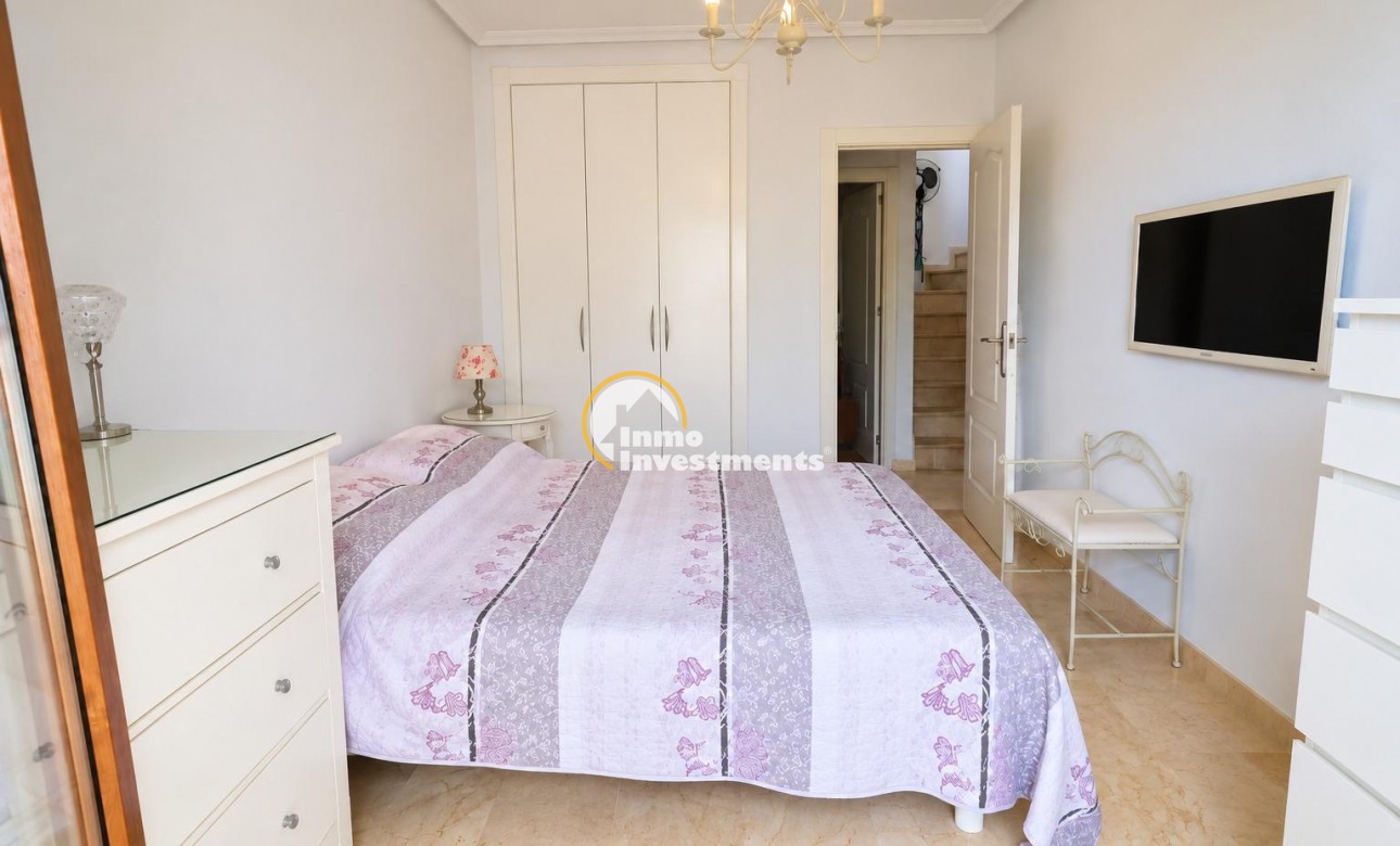 Reventa - Chalet adosado - Villamartin - Pau 8