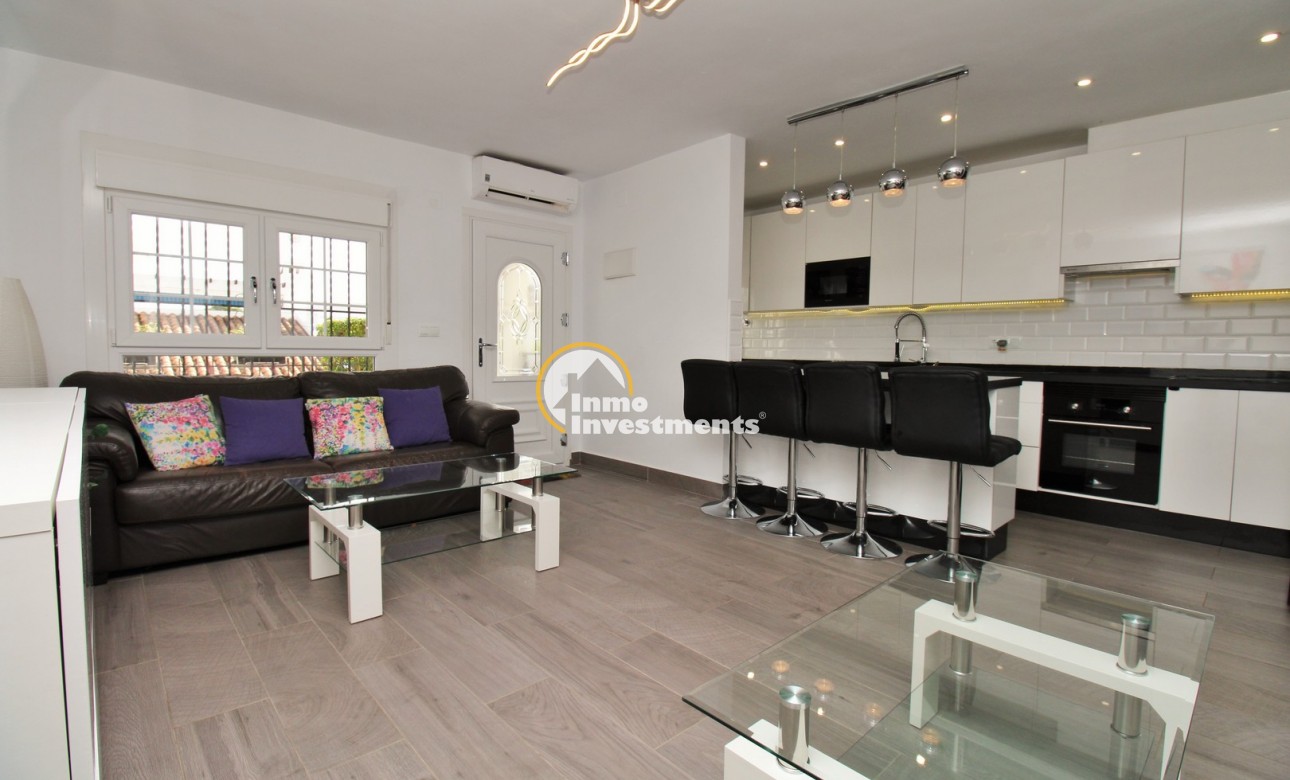 Reventa - Chalet adosado - Villamartin