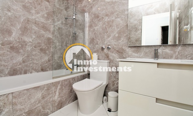 Reventa - Chalet adosado - Villamartin