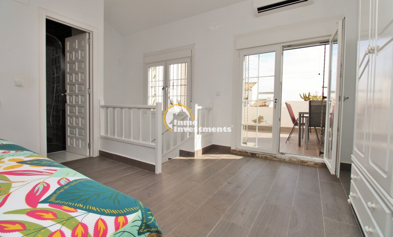 Reventa - Chalet adosado - Villamartin