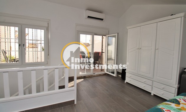 Reventa - Chalet adosado - Villamartin