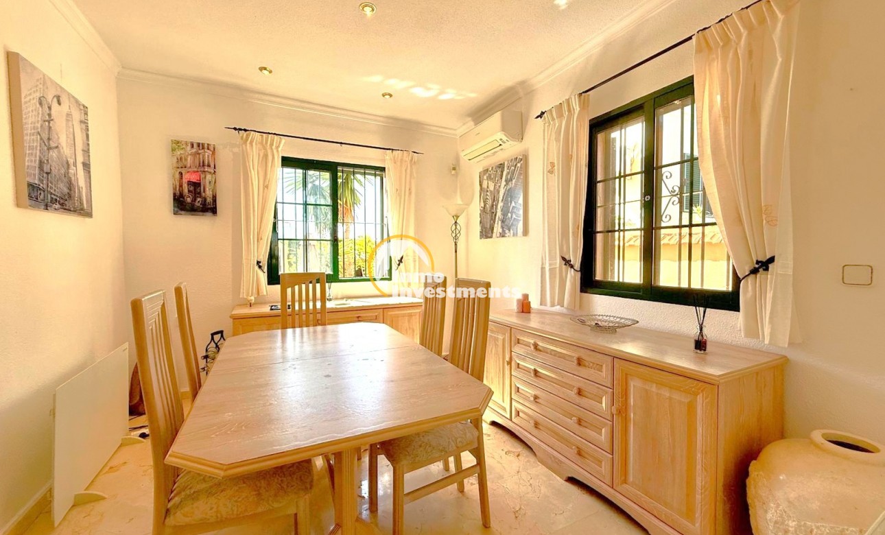 Gebrauchtimmobilien - Villa - Los Dolses
