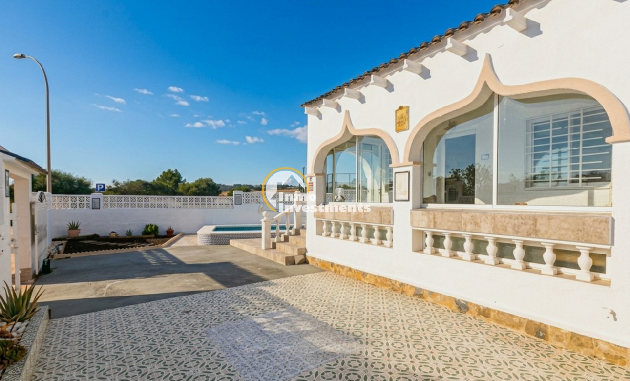 Resale - Villa - San Miguel de Salinas - San Miguel De Salinas