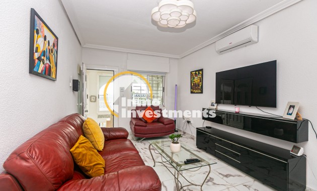 Resale - Villa - San Miguel de Salinas - San Miguel De Salinas