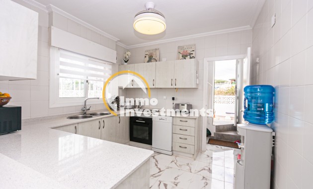 Resale - Villa - San Miguel de Salinas - San Miguel De Salinas
