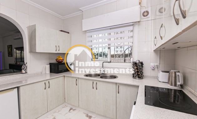 Resale - Villa - San Miguel de Salinas - San Miguel De Salinas