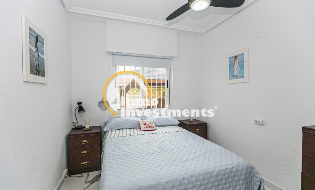 Resale - Villa - San Miguel de Salinas - San Miguel De Salinas