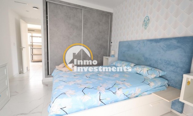 Bestaande bouw - Villa - Orihuela Costa - Villamartín-Las Filipinas