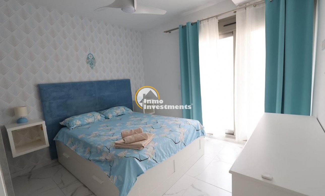 Bestaande bouw - Villa - Orihuela Costa - Villamartín-Las Filipinas
