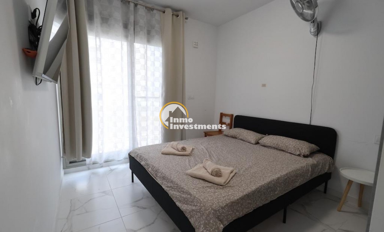 Bestaande bouw - Villa - Orihuela Costa - Villamartín-Las Filipinas