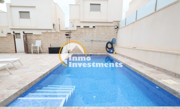 Bestaande bouw - Villa - Orihuela Costa - Villamartín-Las Filipinas