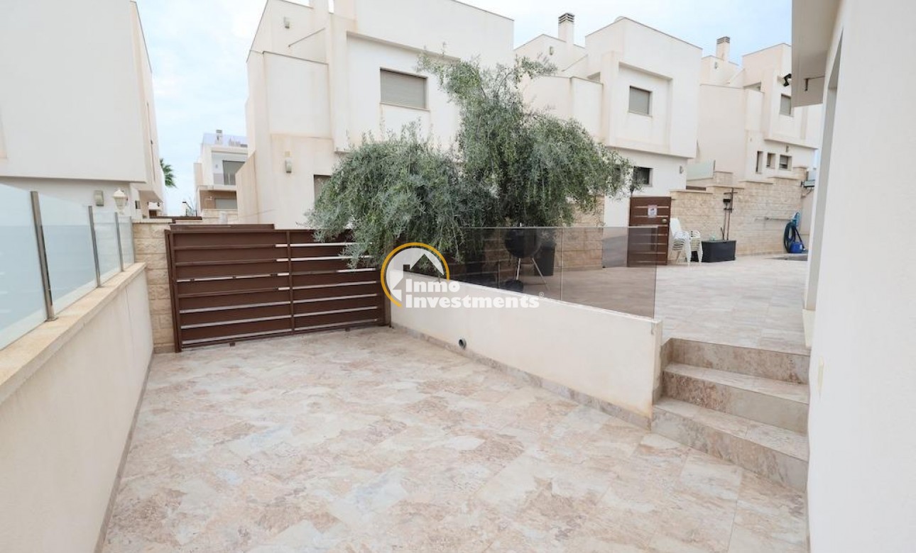 Bestaande bouw - Villa - Orihuela Costa - Villamartín-Las Filipinas