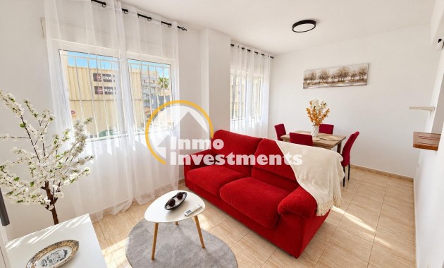 Resale - Apartment - Torrevieja - Centro