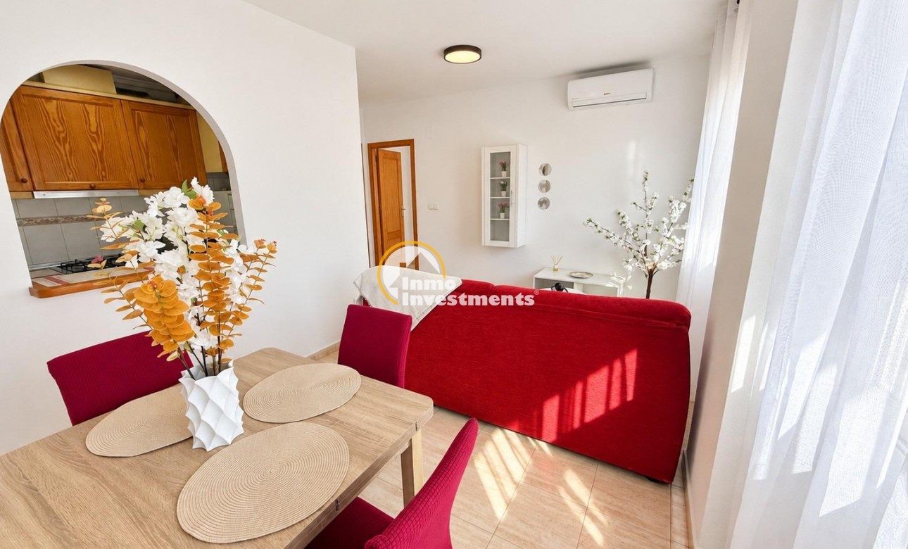 Resale - Apartment - Torrevieja - Centro