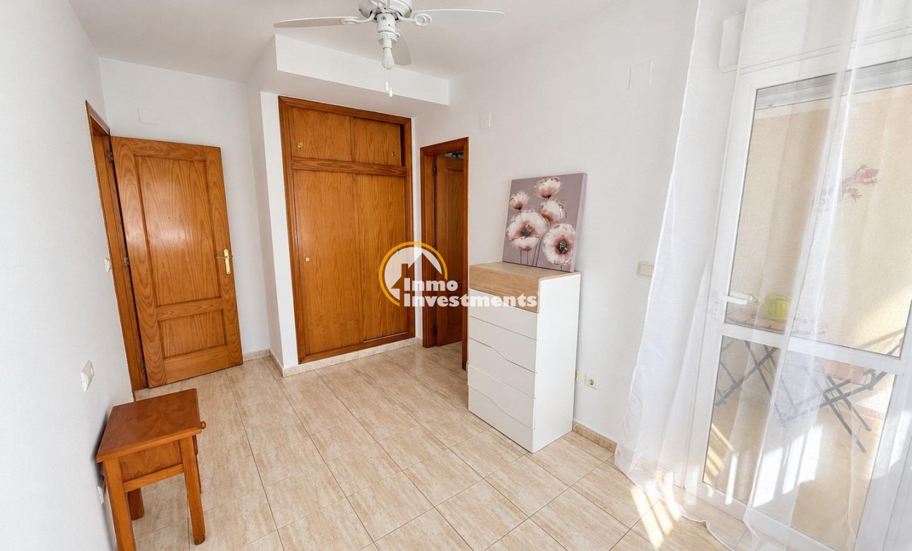 Resale - Apartment - Torrevieja - Centro