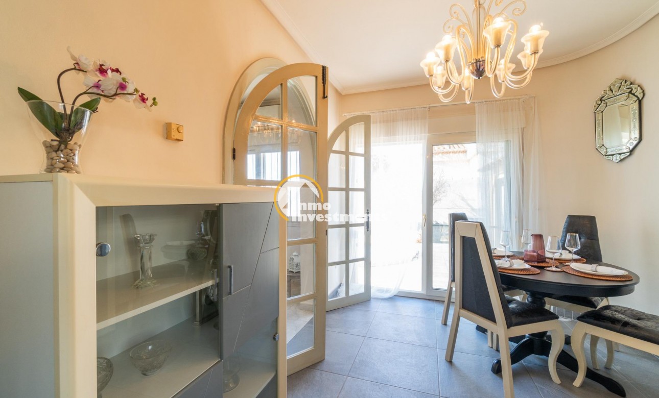 Gebrauchtimmobilien - Villa - Playa Flamenca