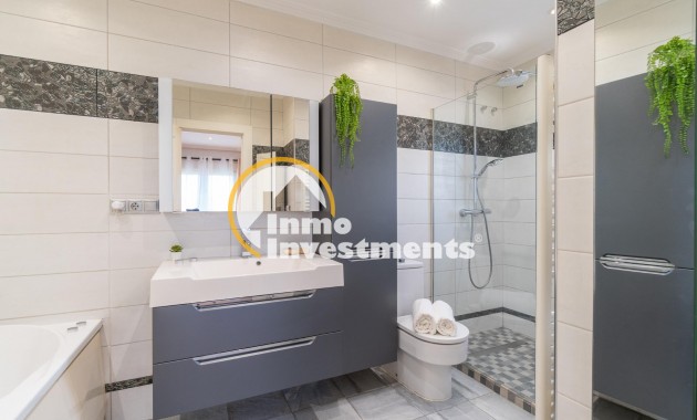 Gebrauchtimmobilien - Villa - Playa Flamenca