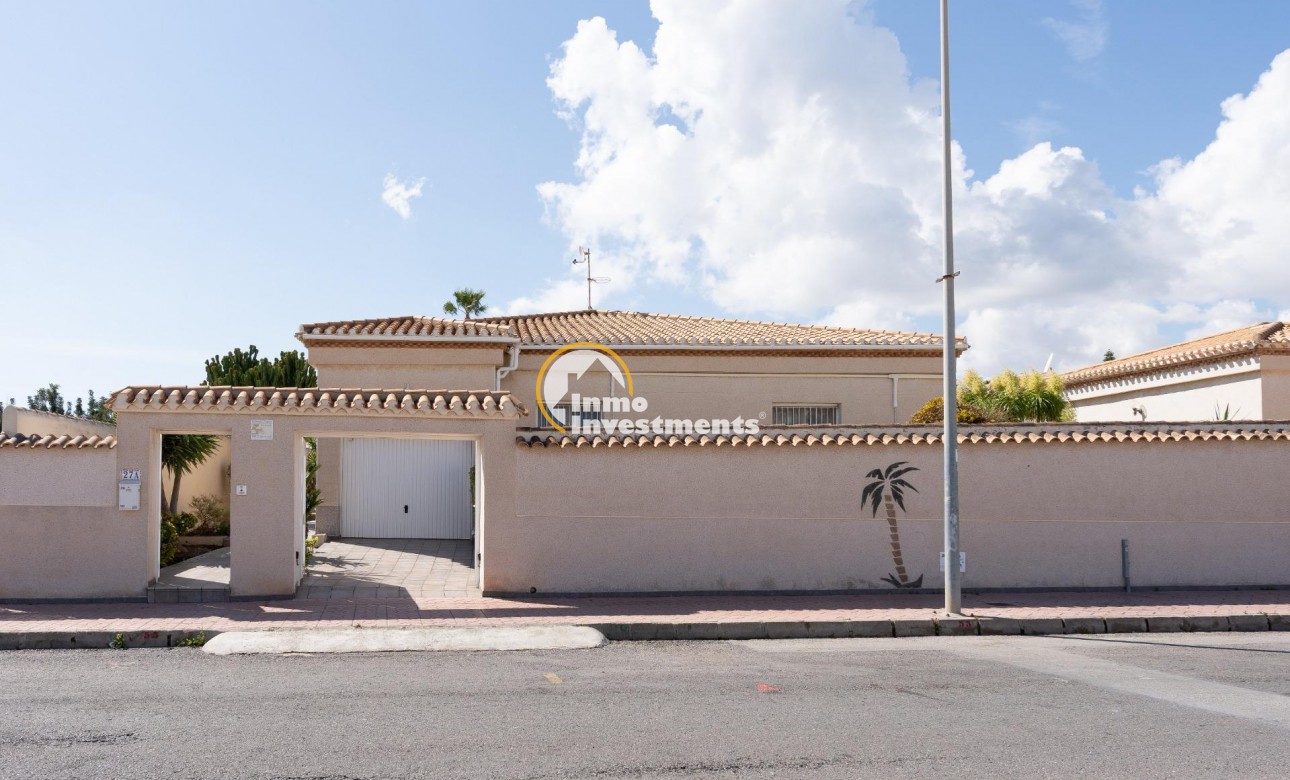 Gebrauchtimmobilien - Villa - Playa Flamenca