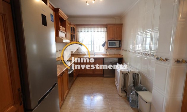 Reventa - Chalet independiente - Las Filipinas