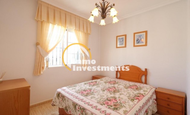 Reventa - Chalet independiente - Las Filipinas