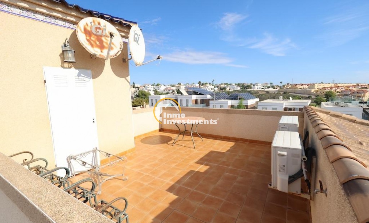 Reventa - Chalet independiente - Las Filipinas