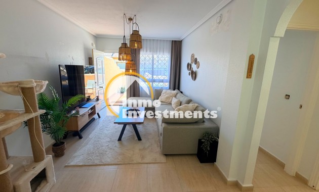 Reventa - Chalet pareado - Los Montesinos