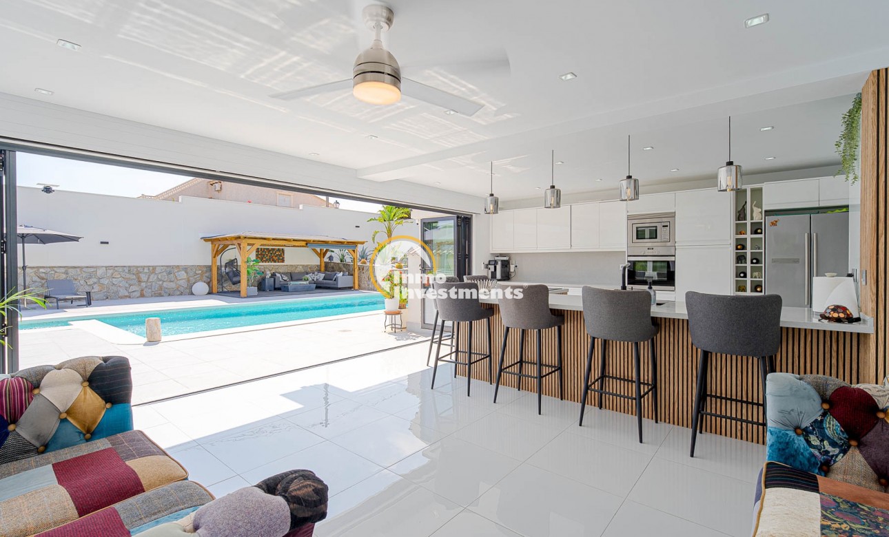 Gebrauchtimmobilien - Villa - Villamartin