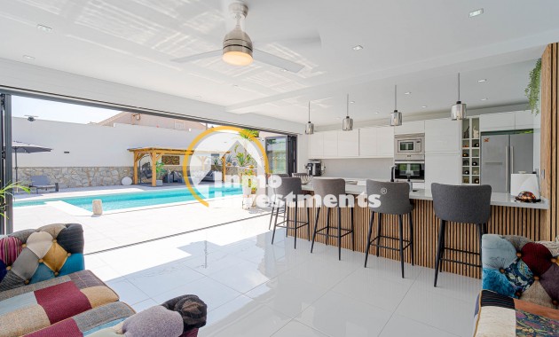 Gebrauchtimmobilien - Villa - Villamartin