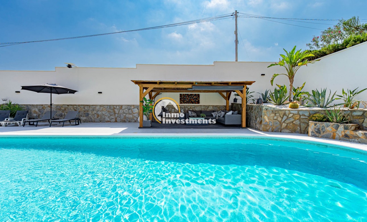 Gebrauchtimmobilien - Villa - Villamartin
