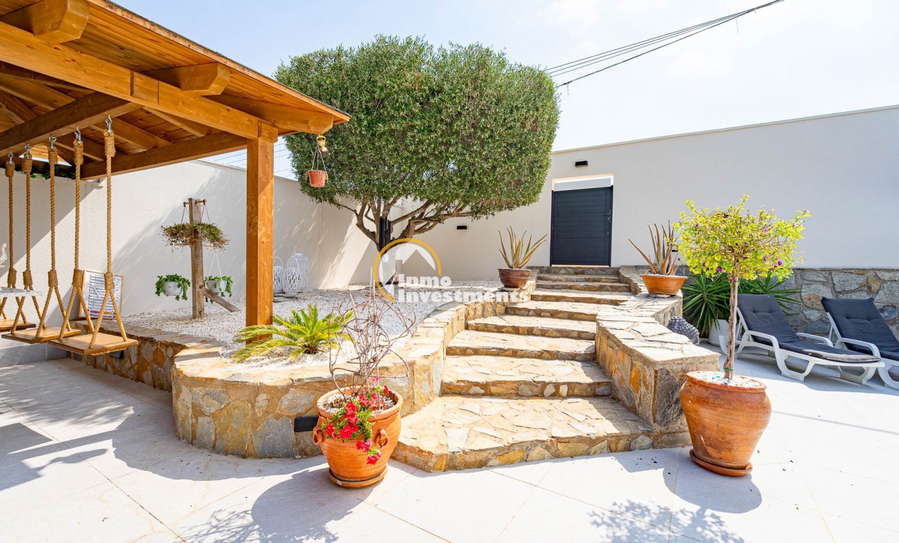Gebrauchtimmobilien - Villa - Villamartin