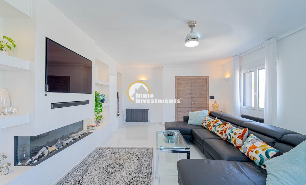 Gebrauchtimmobilien - Villa - Villamartin