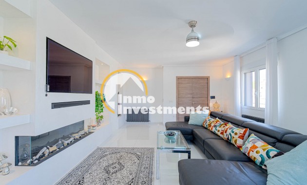 Gebrauchtimmobilien - Villa - Villamartin