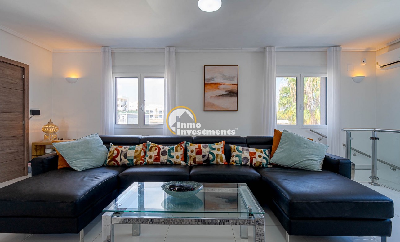 Gebrauchtimmobilien - Villa - Villamartin