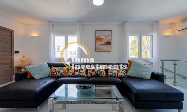 Gebrauchtimmobilien - Villa - Villamartin