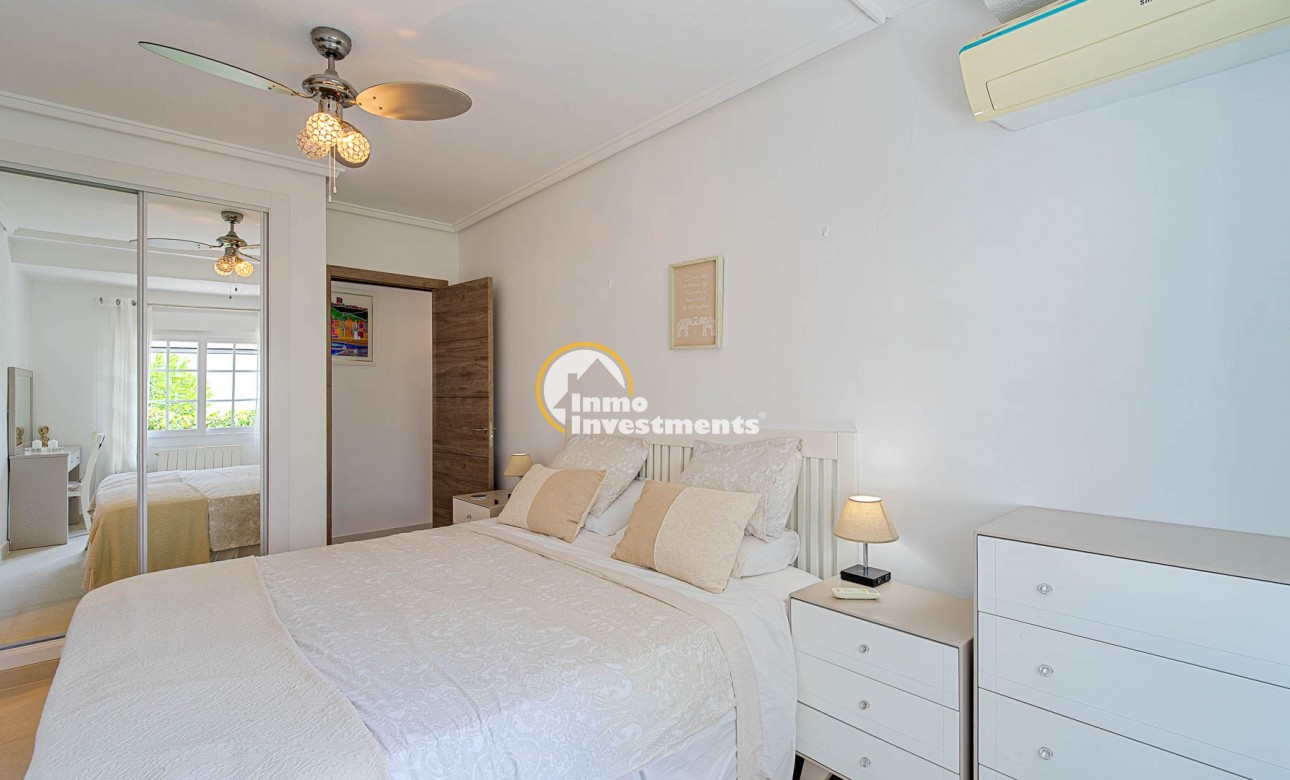 Gebrauchtimmobilien - Villa - Villamartin