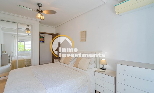 Gebrauchtimmobilien - Villa - Villamartin
