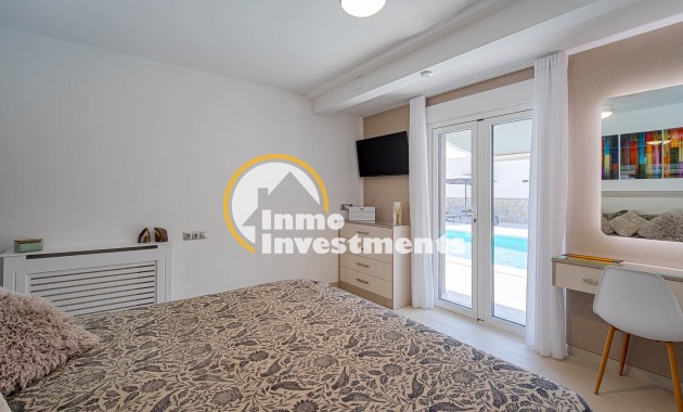 Gebrauchtimmobilien - Villa - Villamartin