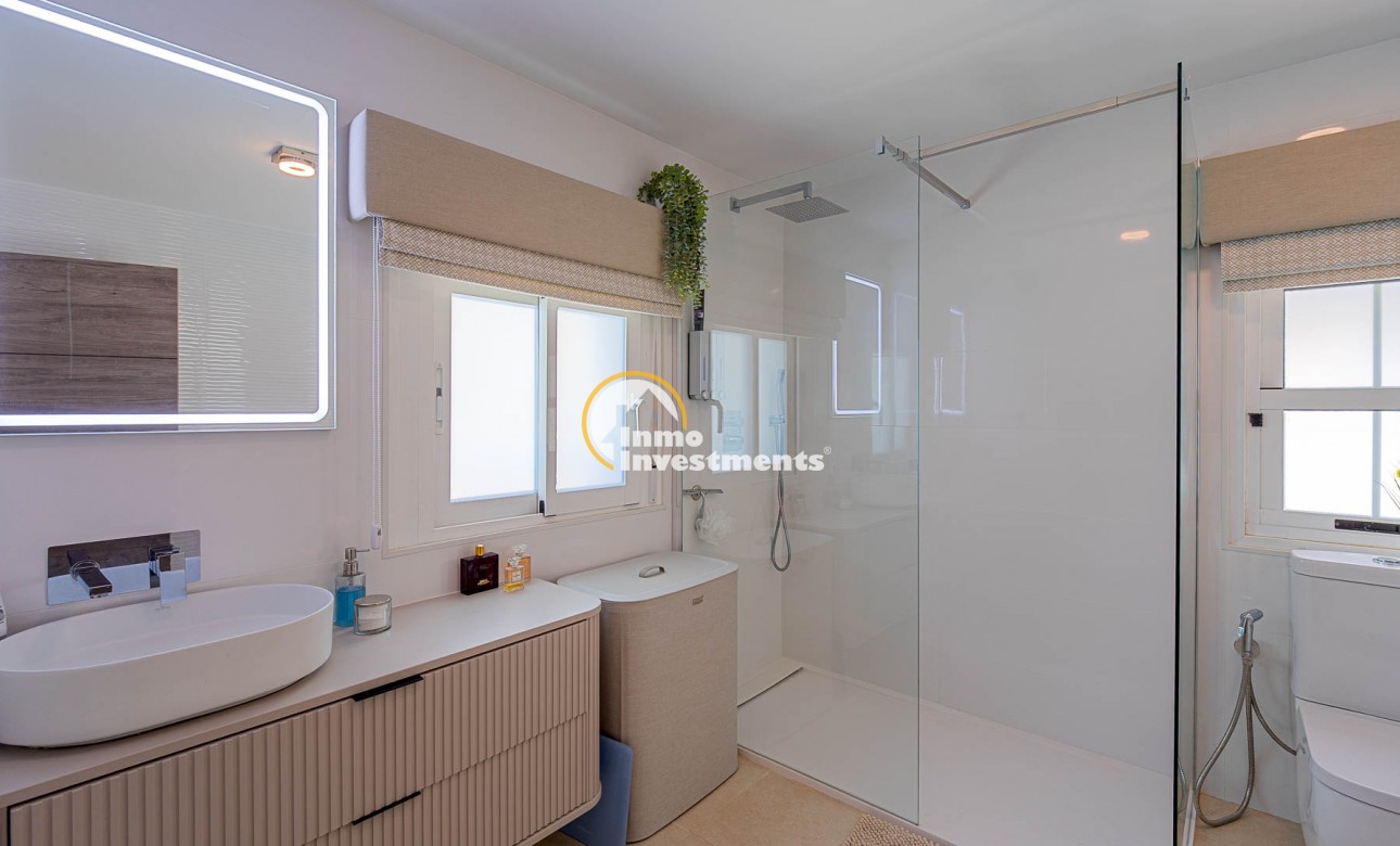 Gebrauchtimmobilien - Villa - Villamartin