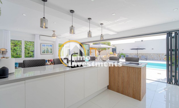 Gebrauchtimmobilien - Villa - Villamartin