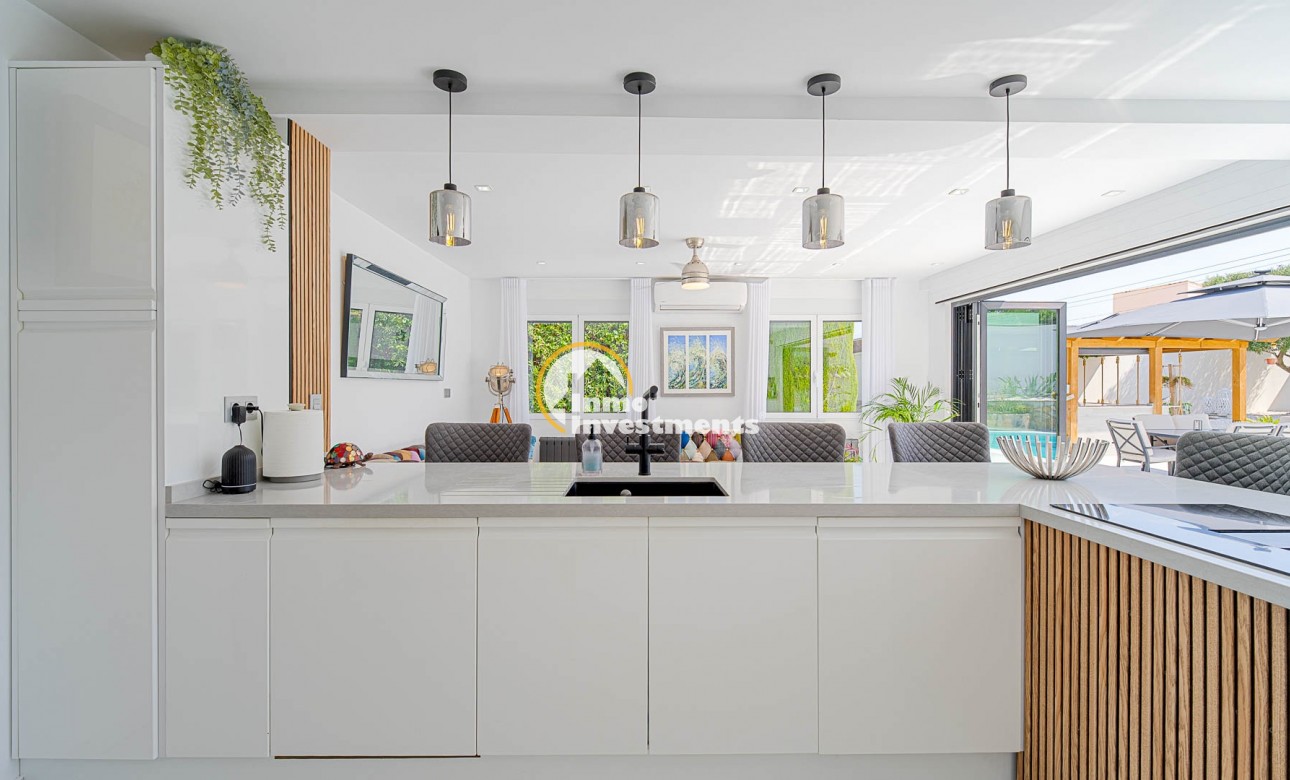 Gebrauchtimmobilien - Villa - Villamartin
