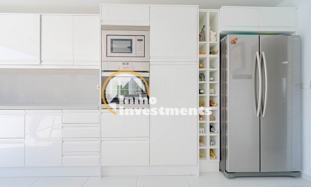 Gebrauchtimmobilien - Villa - Villamartin